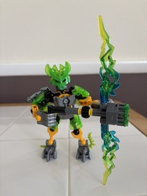 LEGO BIONICLE Protector of the Jungle (#70778) 100% Complete Including Manual
