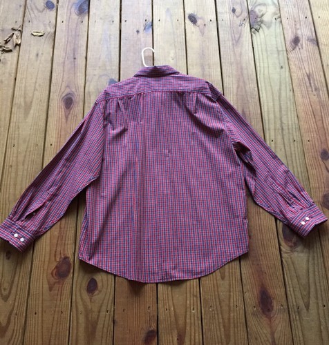 IZOD Men's XL red plaid long sleeve button up collared shirt with heart patch - Picture 6 of 12