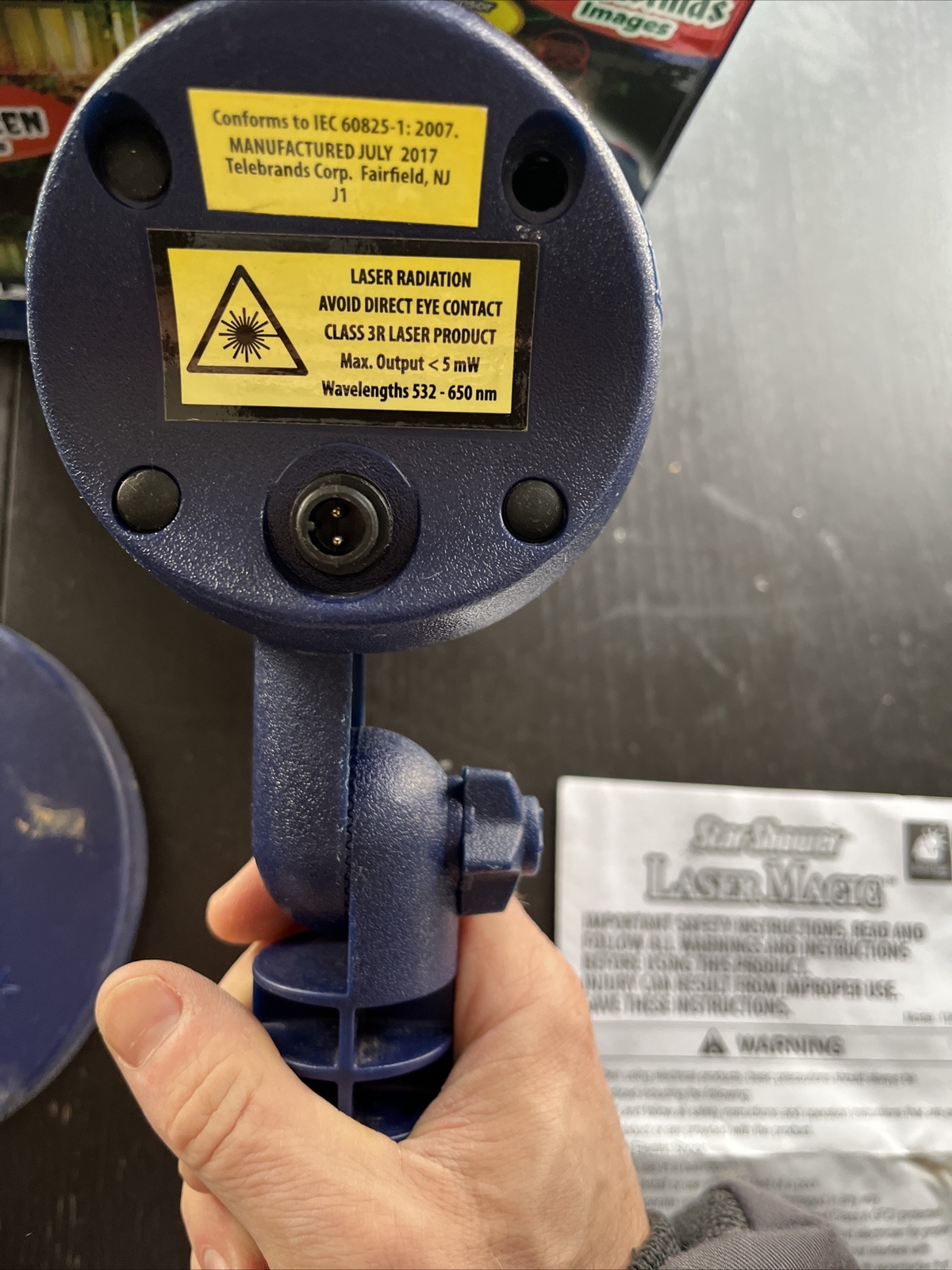 BulbHead Star Shower Motion Laser Lights Projector (106396) Needs