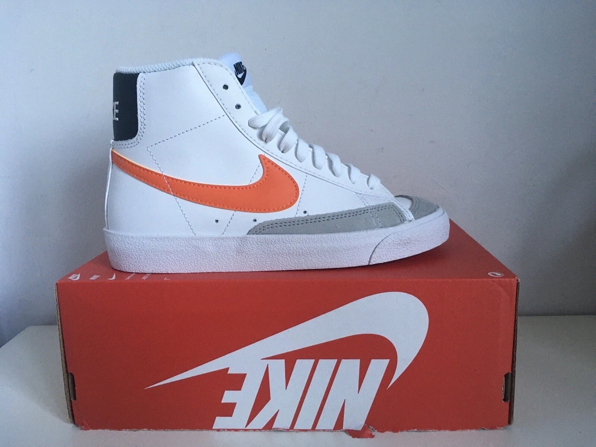 Nike Blazer Mid 77 GS Kids White Safety Orange Wolf Grey UK 4