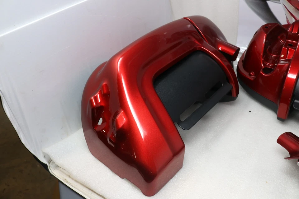 NEW OEM HARLEY KIT, VENTED FAIRING 58854-05. FITS 1997-2013 HARLEY TOURING Foto 3 de 3