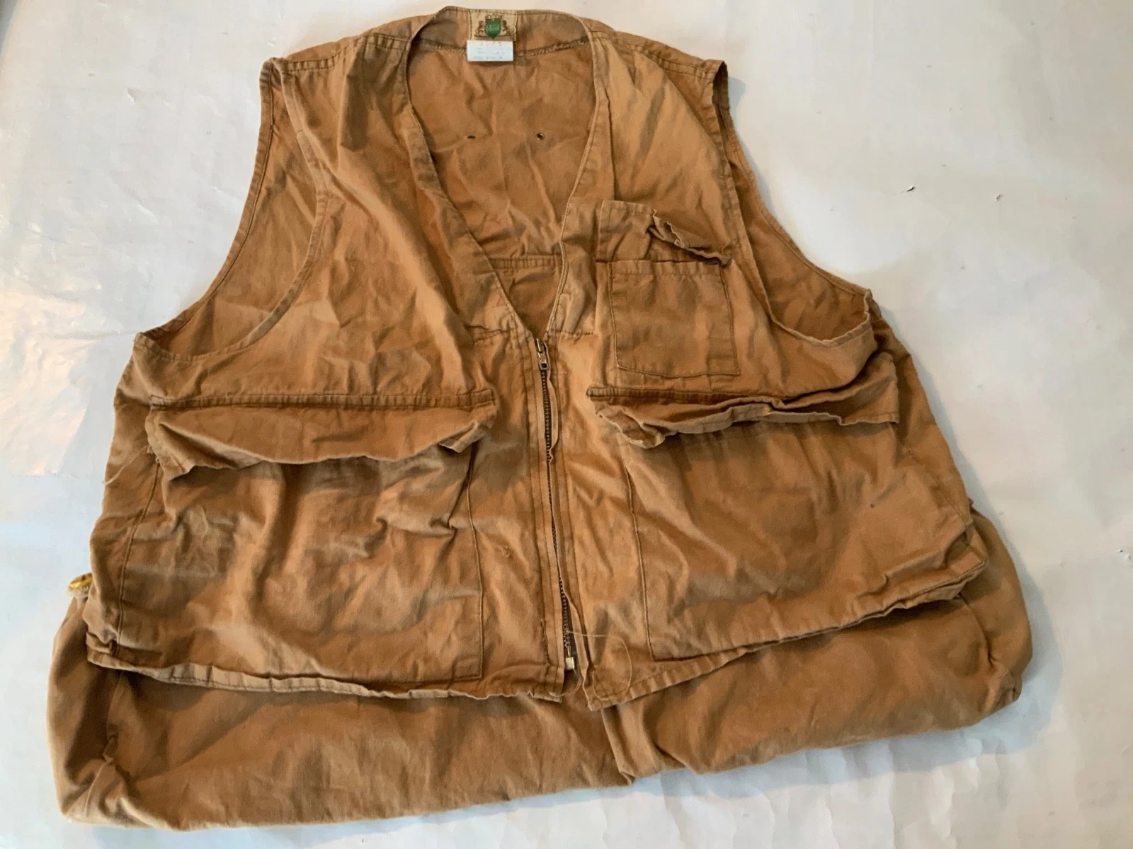VTG Ideal Fishing Vest Mens Large Brown Button Outdoor Canvas Pocket Distressed
