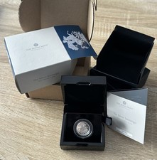 The Silver Sovereign 2025 boxed Proof Coin by RM. Full packing and COA. 
