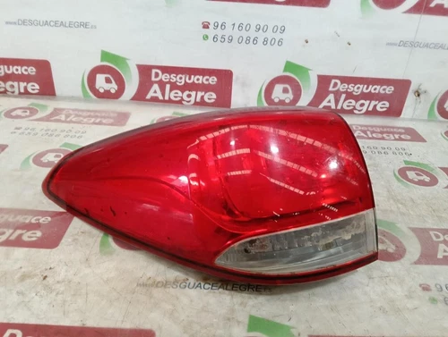 92401A4 Piloto Trasero Izquierdo para KIA CARENS (RP) Basic 2017 457446