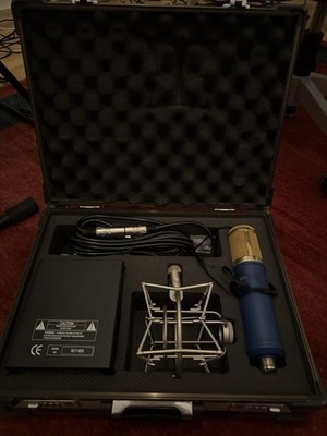 The T-Bone SCT 800 Großmembran Mikrophon für Studio