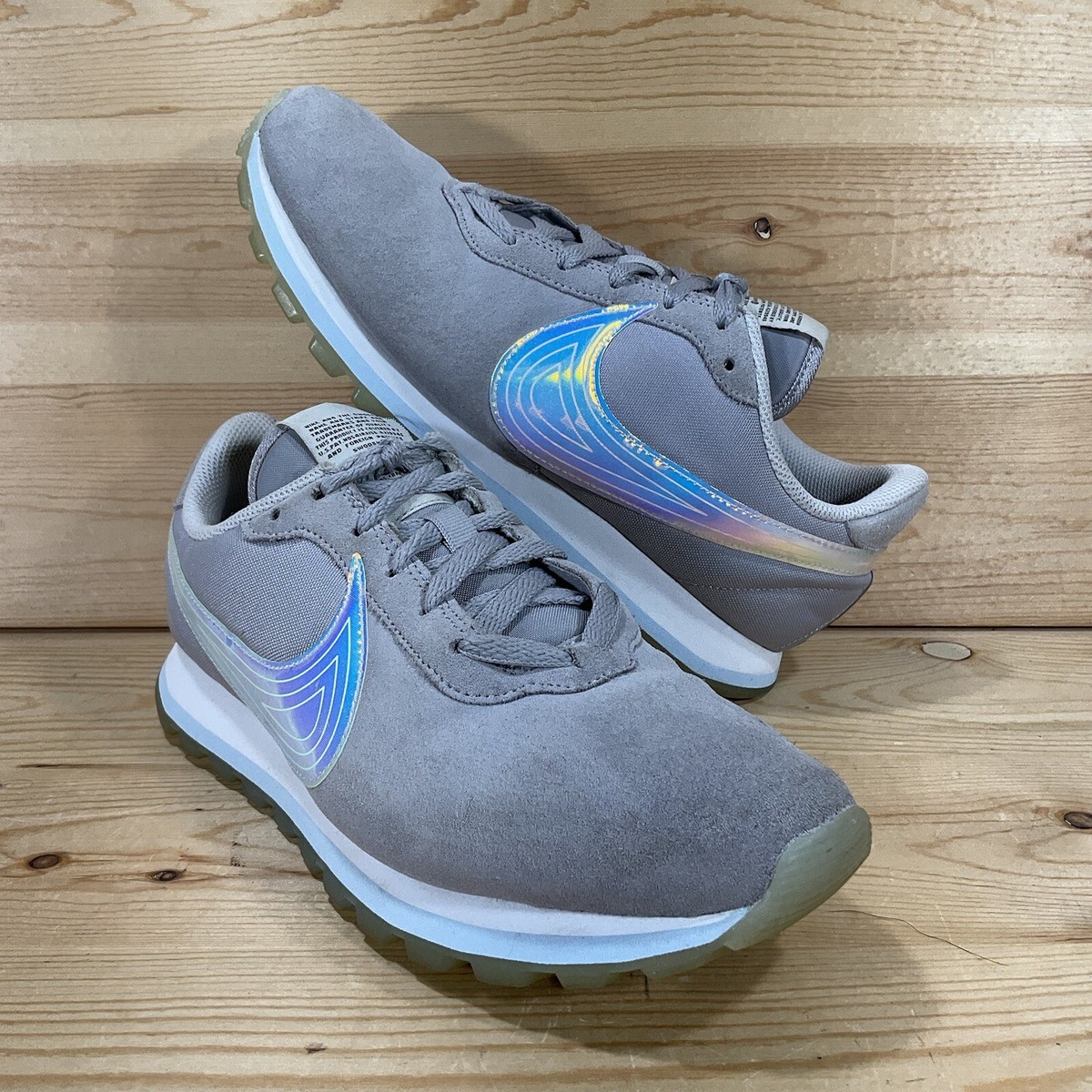 Nike Pre-Love Lifestyle Shoes Women’s Atmosphere Grey/White  AO3166-001