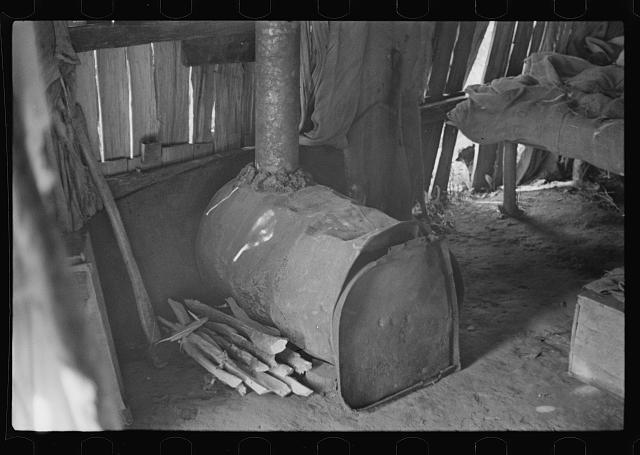 Stove made out of old oil can squatter's camp Arkansas 1930s Old Photo 1