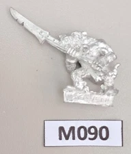 Skaven Ratmen Slave with Halberd - GW - (M090) Metal