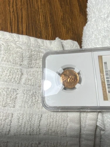 1938 LINCOLN CENT NGC PROOF 65 RED- looks better in hand than in pictures