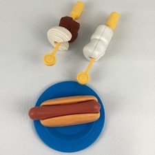 Vintage 1987 Fisher Price Fun With Food Sizzling BBQ Skewers Hot Dog Marshmallow
