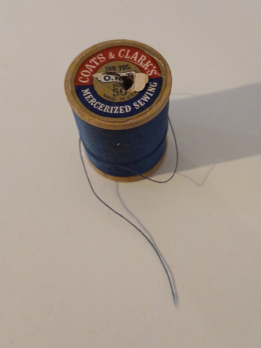 Vintage Coats & Clark's wooden spool 