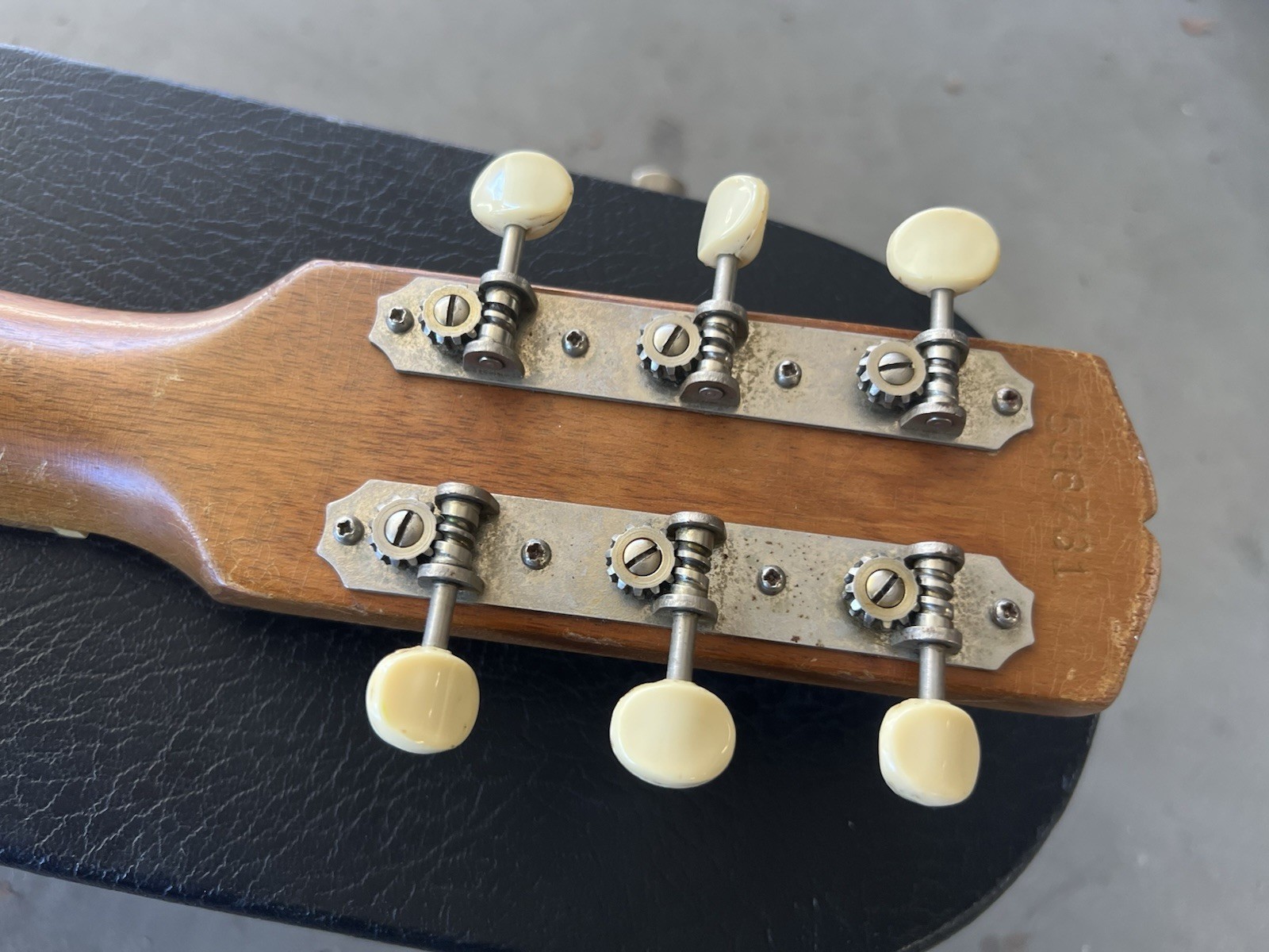 Vintage 1969 Gibson B-15 Mahogany Acoustic Guitar - needs bridge replaced