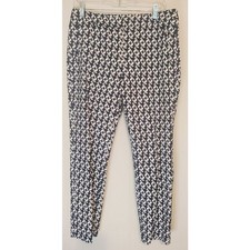 Adrianna Papell black/white print slim leg ankle pant. Size 8