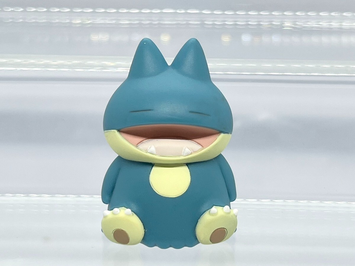 Pokemon 1 2 no …… Pokan! Sofubi Mascot BIG Munchlax Pokémon Center