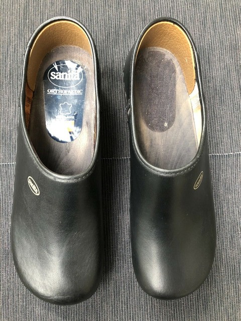 sanita clogs sale