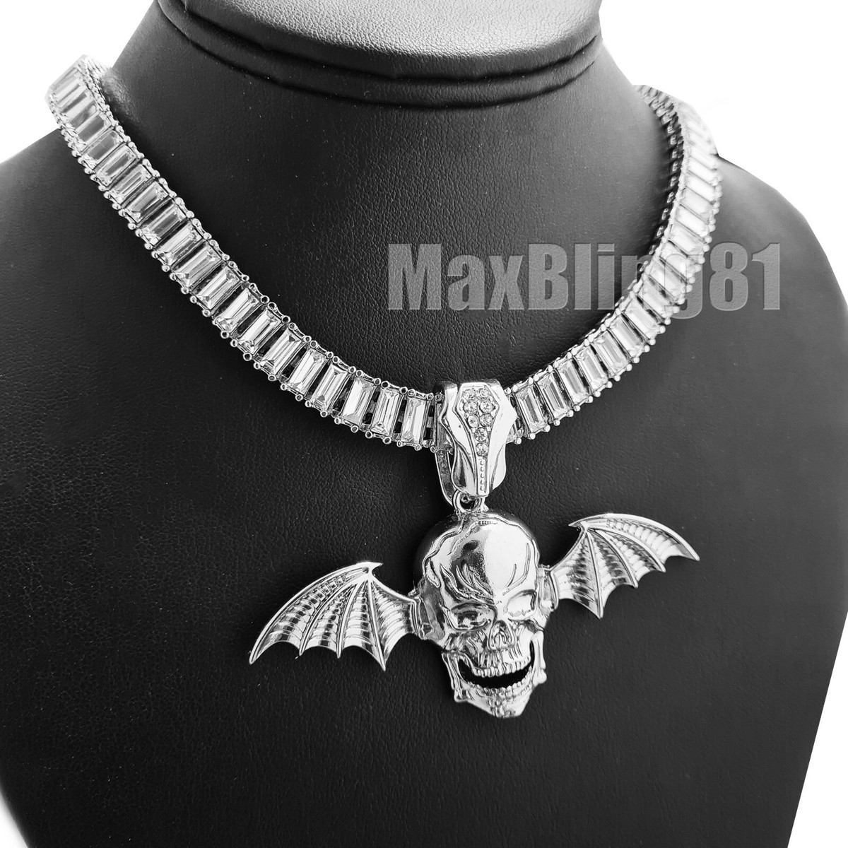 Avenged Sevenfold Skull Wing Pendant & 18