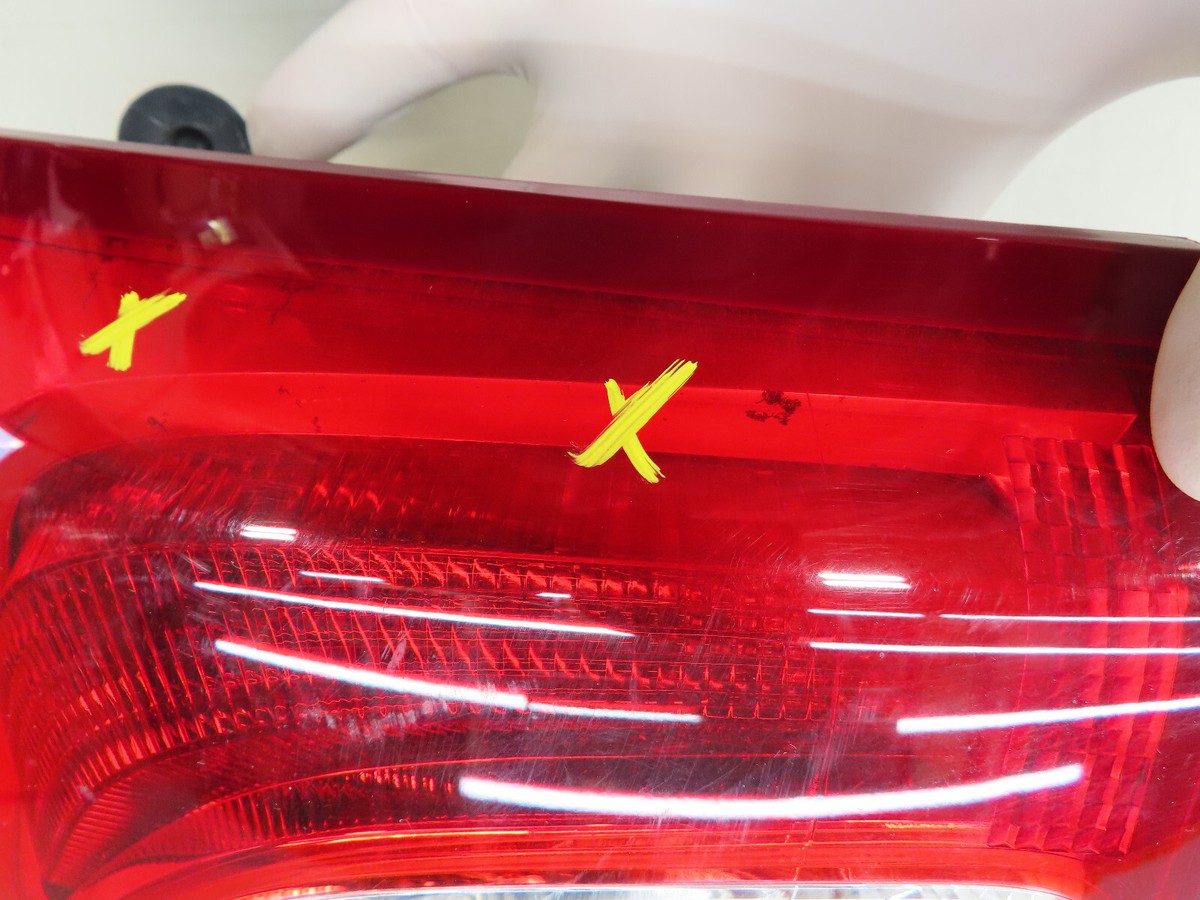2018 2019 2020 CHEVROLET EQUINOX REAR RIGHT PASSENGER TAIL LIGHT 