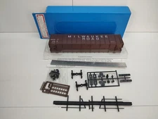 E&C Shops Milwaukee Road 62' Woodchip Gondola Ribbed Side N Scale Kit USA MILW