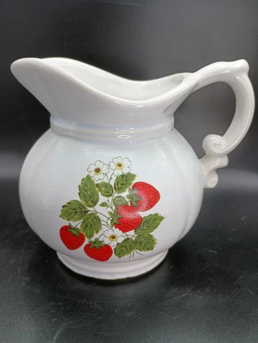 Vintage McCoy USA Pottery Strawberry Pitcher Farm Country Kitchen Decor #7528