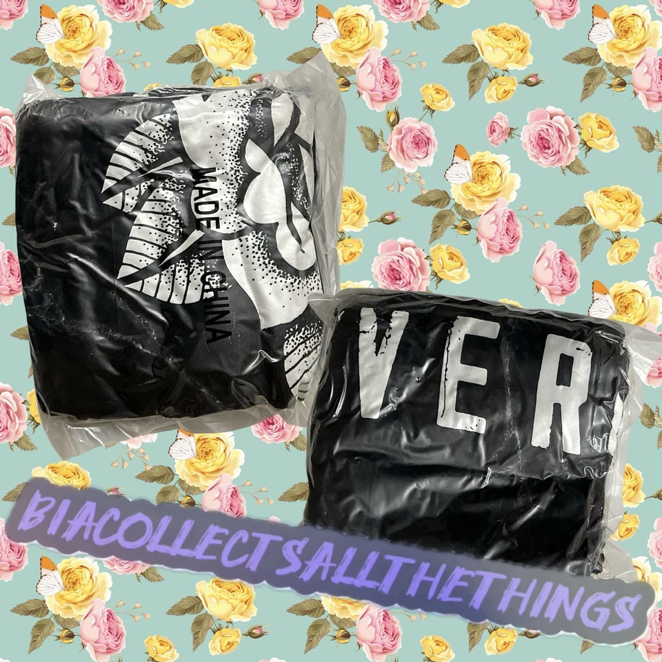 ASSHOLES*s LIVE FOREVER ALF Kirill Blind Mystery Logo Fleece Blanket 5 Ft X 5 Ft - Image 2 of 4