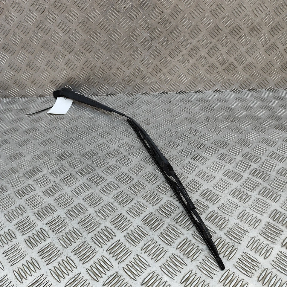 TOYOTA CELICA T230 Tailgate Window Wiper Arm 85241-20150 2002 28446092 - Image 4 of 4
