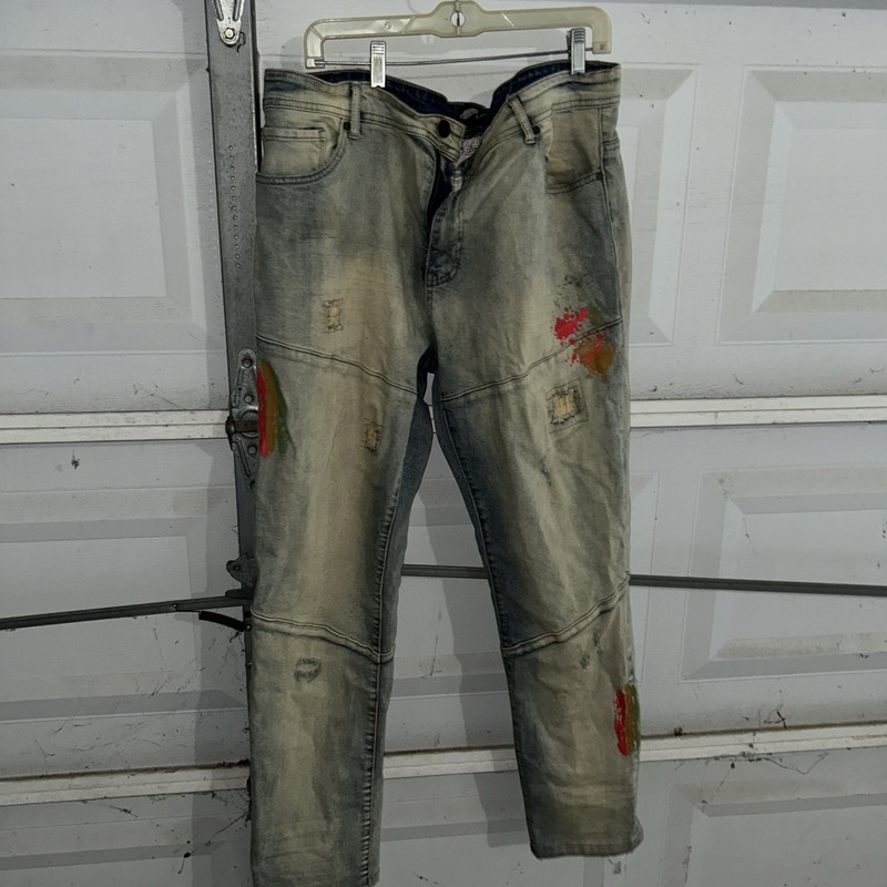 Women’s Black Leaf Jeans Size 40X32
