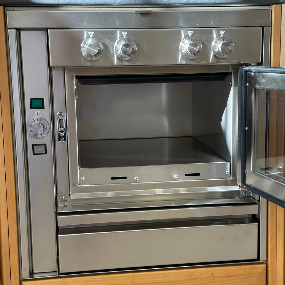 MANZ Einbaugerät 30/1EKS Brotbackofen mit MCO 60/20 Kochfeld und Schublade - Bild 3 von 4