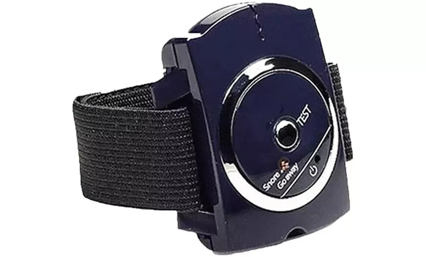 Montre anti ronflement en silicone pour retrouver un sommeil réparateur en voyage