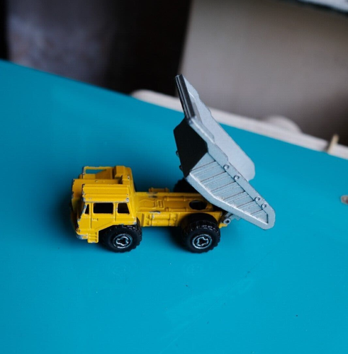 Camion Mercedes Travaux Publics Majorette – Miniature Occasion