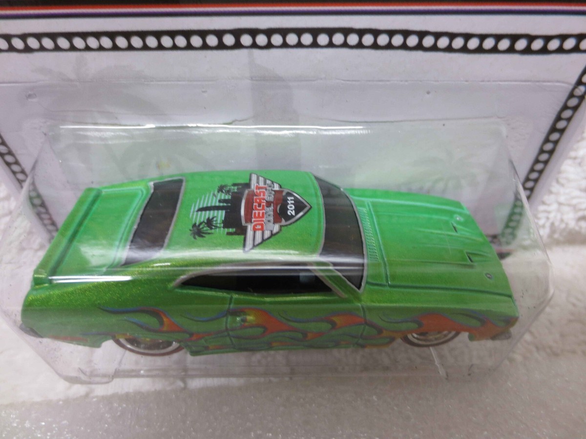 1 64 Diecast Model Car - Hot Wheels - 2011 Diecast Model