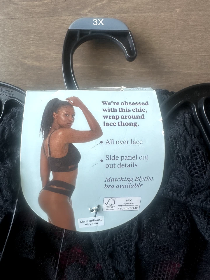 Conjunto de tanga Adored by Adore Me Blythe detalles de encaje recortados rojo negro para mujer 3X Foto 4 de 4