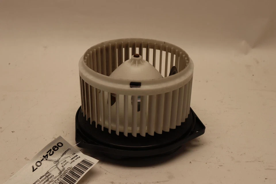 Infiniti FX35 FX37 FX50 2009-2013 AIRE ACONDICIONADO CALENTADOR VENTILADOR MOTOR OEM Foto 2 de 4
