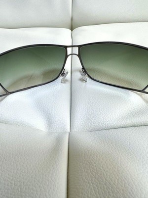 Occhiali Da Sole POLICE Modello V568 – Lenti Verdi, Montatura Marrone, Stile Square