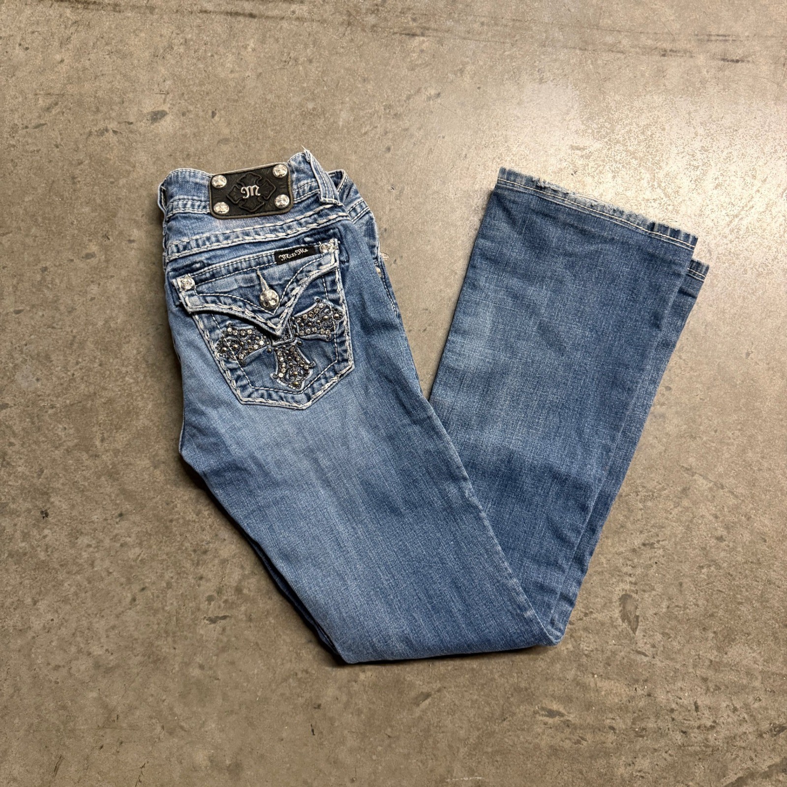 Miss Me Womens Bootcut Jeans Blue Embellished Cross JP5046B9 Size 27 DK 83