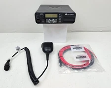 Motorola MotoTRBO XPR4550 VHF 136-174 MHz 1000 Channel 45 Watt (Complete Kit)