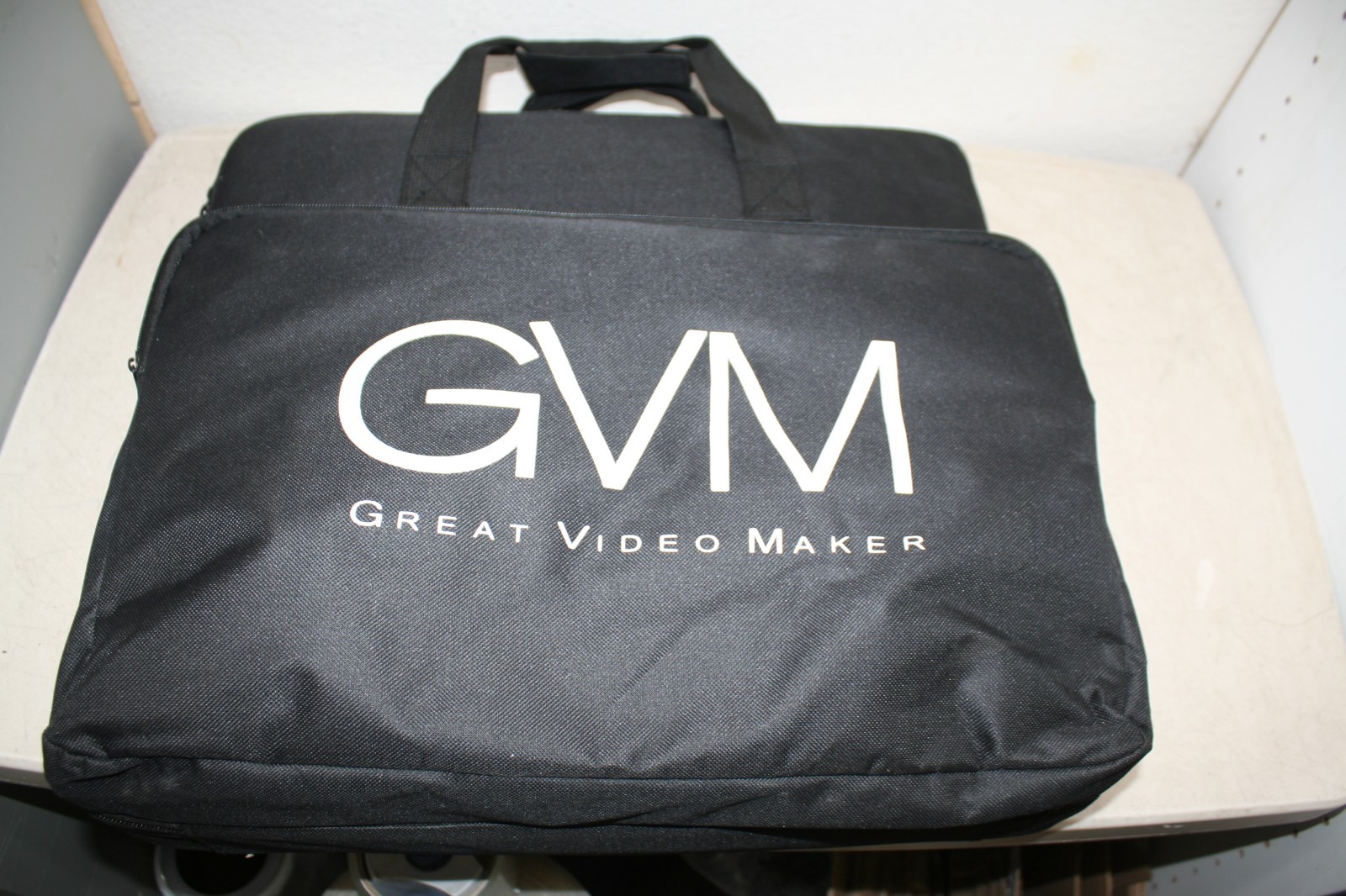 GVM Y60D256 14" 60W Bi-Color Soft LED Edge Video Light with Batteries NEW