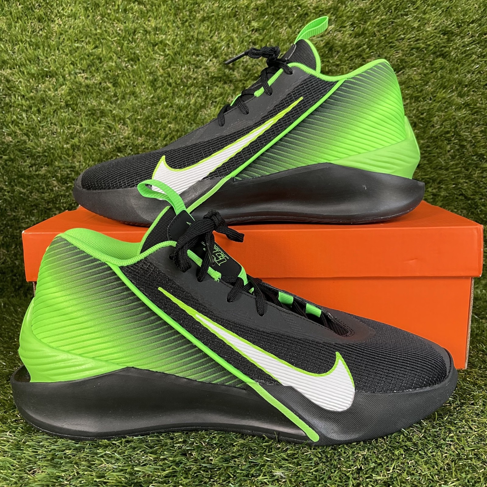 Nike G.T. Jump Academy Men’s Size 12 Black White Green Strike Basketball Shoes