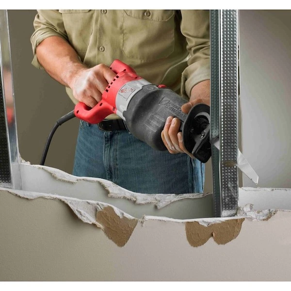 Sierra de reciclaje Milwaukee Tool 6538-21 15,0 amperios Super Sawzall Foto 4 de 4