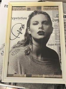 Taylor Swift Reputation Signed | eBay