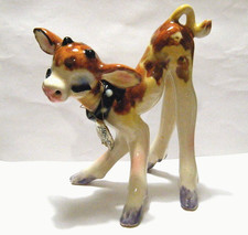 6" Vintage 1950s Napco Capering Calves Ceramic Figurine Hand Painted Kissing Cow