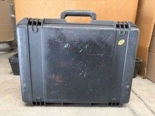 Pelican iM2600 Storm Case  21.2 x 16 x 8.3 in  Black  1560 Equiv