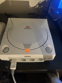 SEGA Dreamcast Console Bundle - White + Cables *TESTED* W/ Sonic Adventure 2