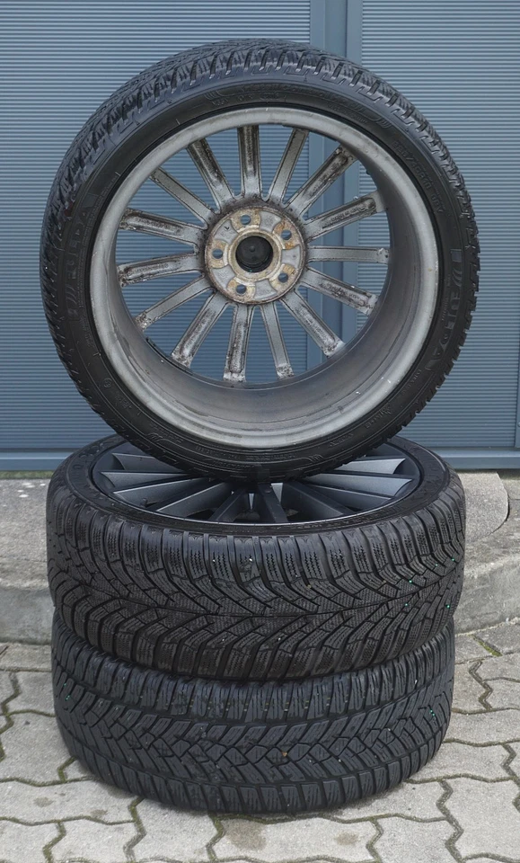 1 Satz Kumho/Fulda Winterräder für Octavia III ,225/40 ZR18 92W, 225/40 R18 92V - Bild 4 von 4