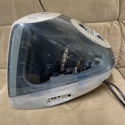 Vintage Apple iMac G3 M5521 - Powers on, Boots up to Desktop