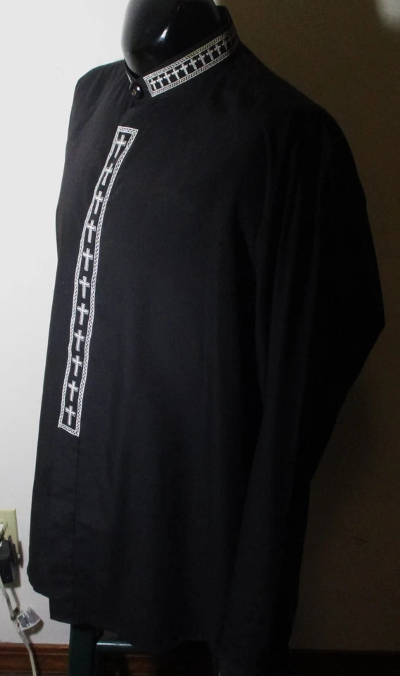 Camisa de Vestir DANIEL ELLISSA Negra Cuello Simulado Bordada Talla 17.5/36-37 Foto 4 de 4