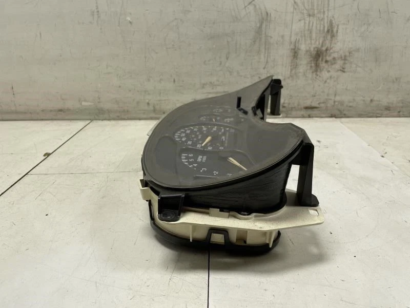 Chevrolet Suburban 1500 2002 velocímetro cuadro de instrumentos calibre OEM+ Foto 4 de 4