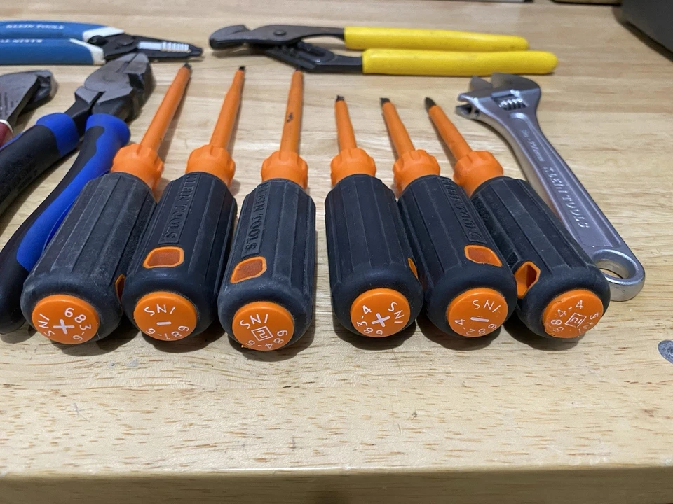 Klein Tool Set - Image 4 of 4