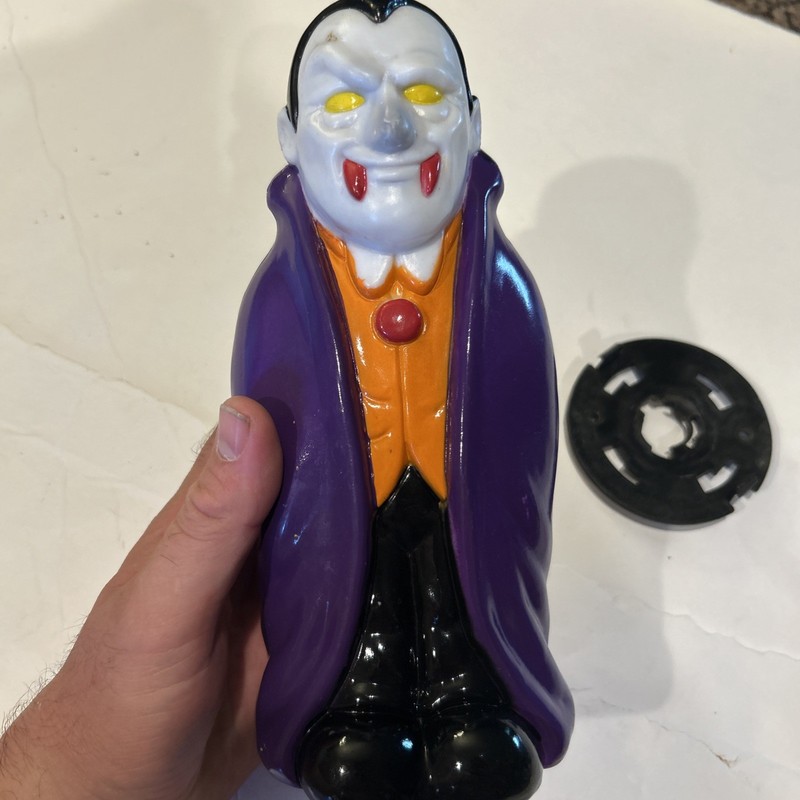 ⭐️1998 Halloween Blow Mold 9"⭐️Dracula Vampire Trendmasters⭐️No Light⭐️