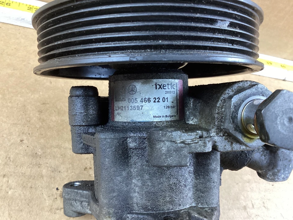 Bomba de dirección asistida Mercedes-Benz GL450 2007-2012 0054662201 OEM Foto 4 de 4