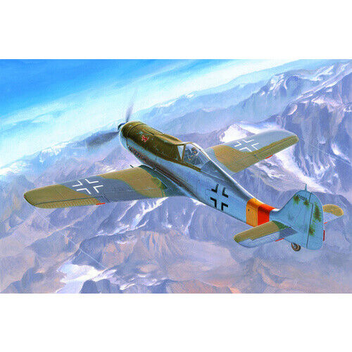 1:48 Focke Wulf Fw 190D-9 Plastic Model Kit  81716 HobbyBoss Models - Picture 1 of 6